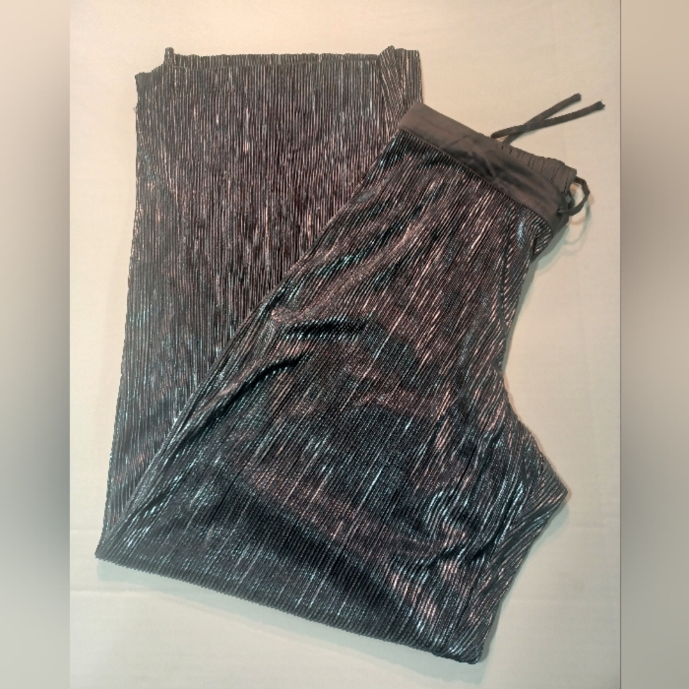 Victoria's Secret Blue Silver Pleated Trousers - Picture 5 of 7